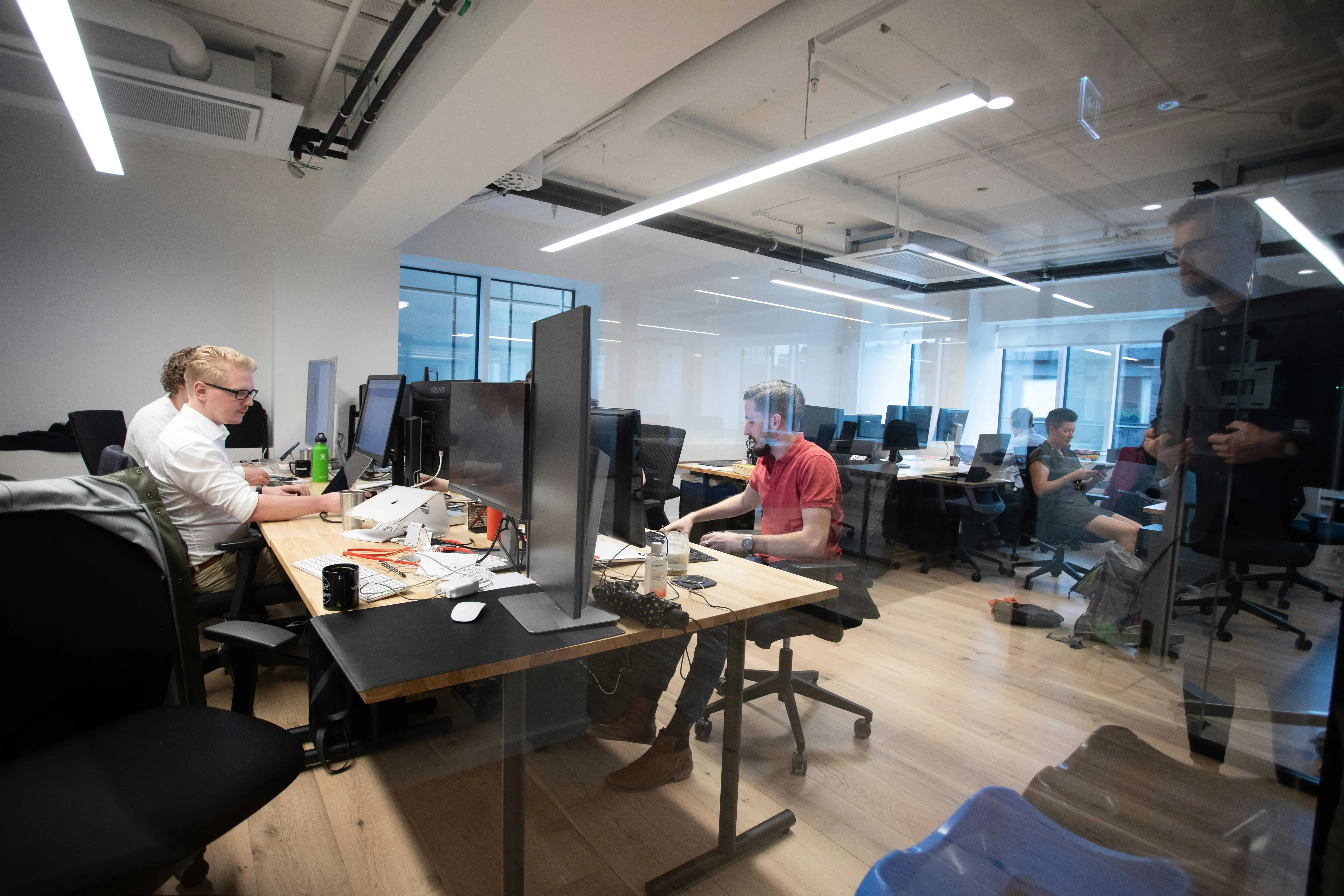 redmind-studio-7j757-dJnew-unsplash.webp